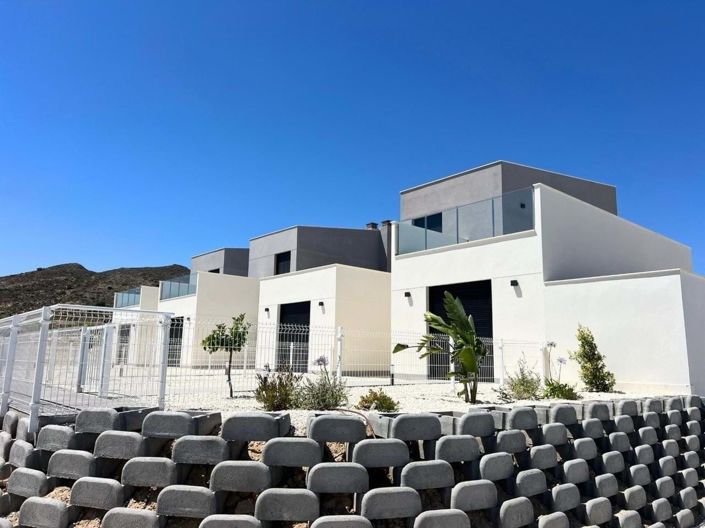 Image No.16-3 Bed Apartment for sale