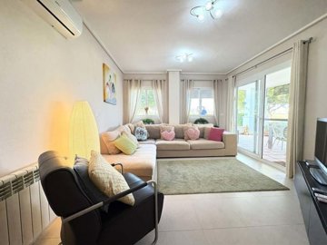 1447-639041-78d1f4f8b6655591b02d22fabb36a692d