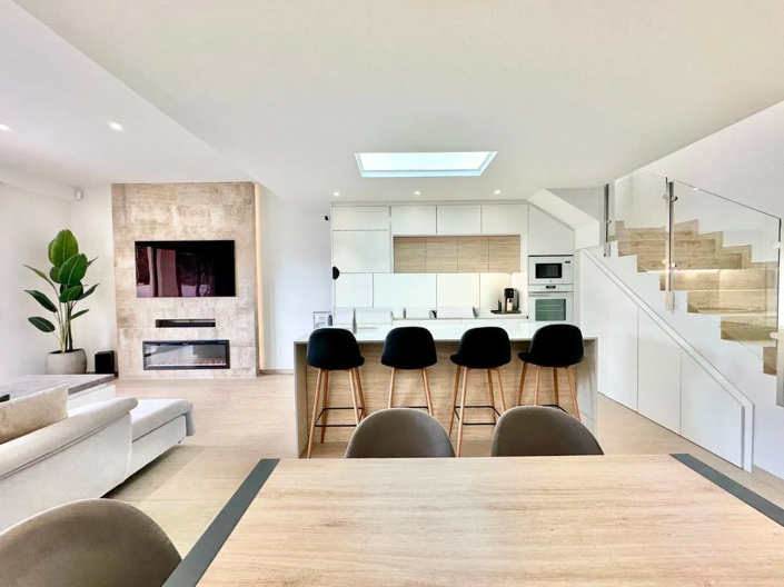 Image No.19-4 Bed Apartment for sale