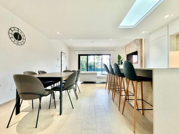 Image No.20-4 Bed Apartment for sale