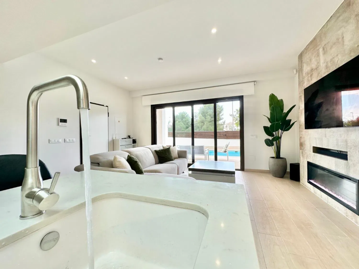 Image No.48-4 Bed Apartment for sale