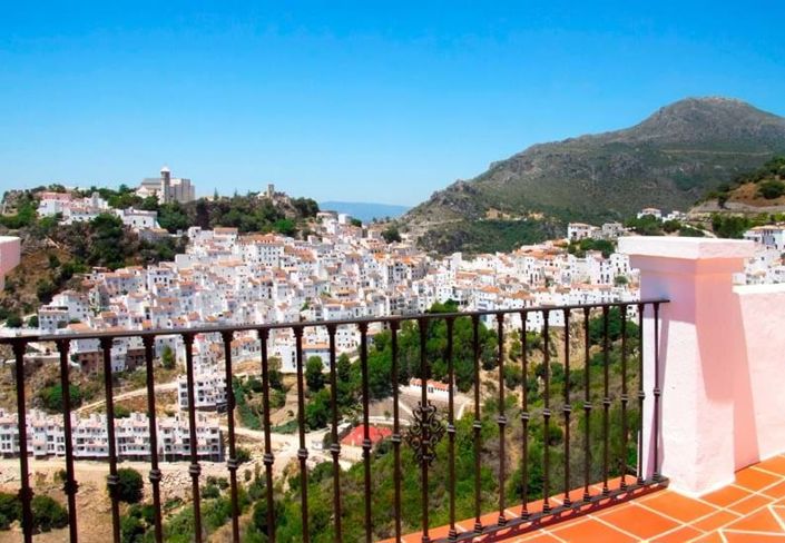 Image No.9-4 Bed Villa for sale