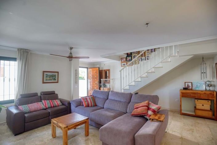 Image No.5-3 Bed Villa for sale