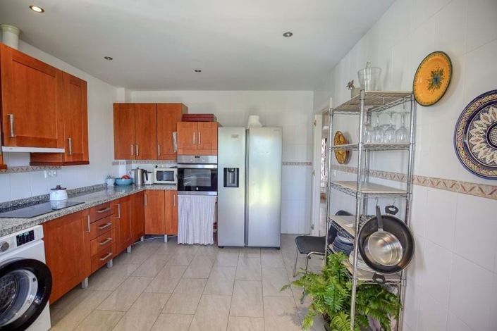 Image No.6-3 Bed Villa for sale