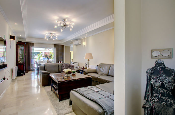 Image No.3-Appartement de 3 chambres à vendre à Estepona