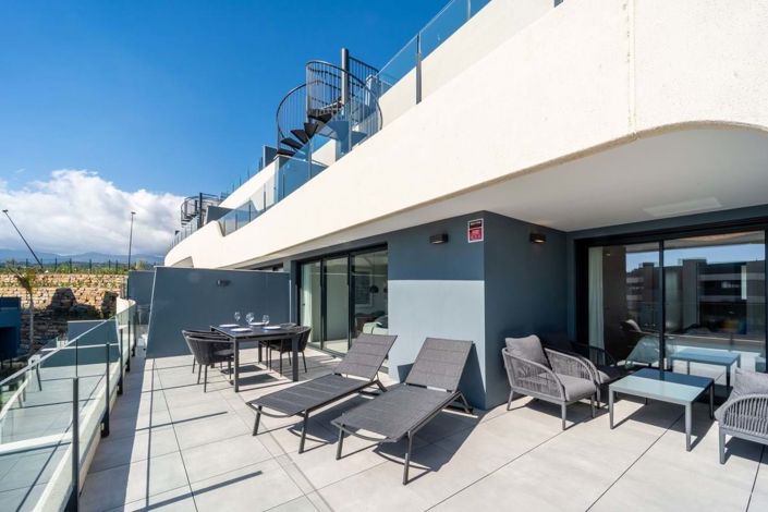 Image No.21-2 Bed Apartment for sale