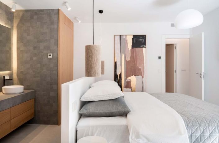 Image No.11-3 Bed Apartment for sale