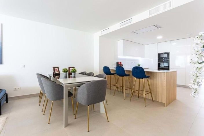 Image No.8-2 Bed Apartment for sale