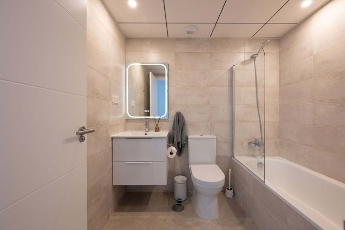 Image No.12-3 Bed Apartment for sale