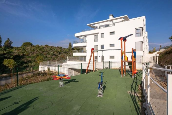 Image No.44-3 Bed Apartment for sale