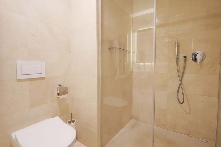 Image No.14-2 Bed Apartment for sale