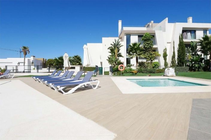 Image No.29-2 Bed Apartment for sale