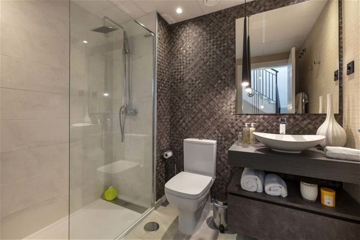 Image No.32-3 Bed Townhouse for sale