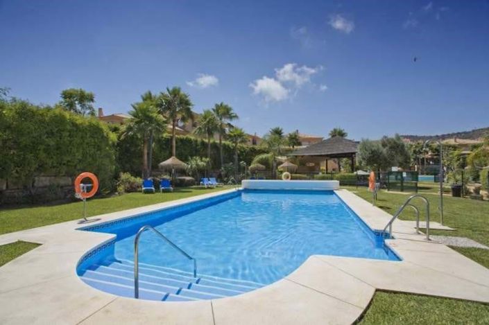 Image No.3-4 Bed Villa for sale