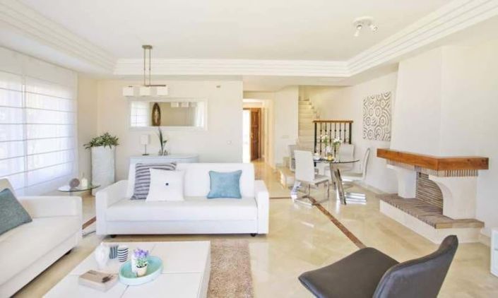 Image No.6-4 Bed Villa for sale