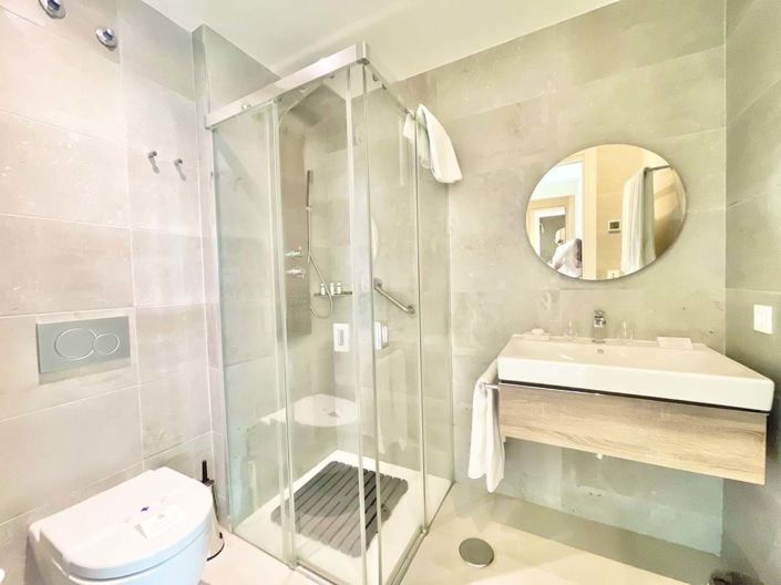 Image No.18-2 Bed Apartment for sale