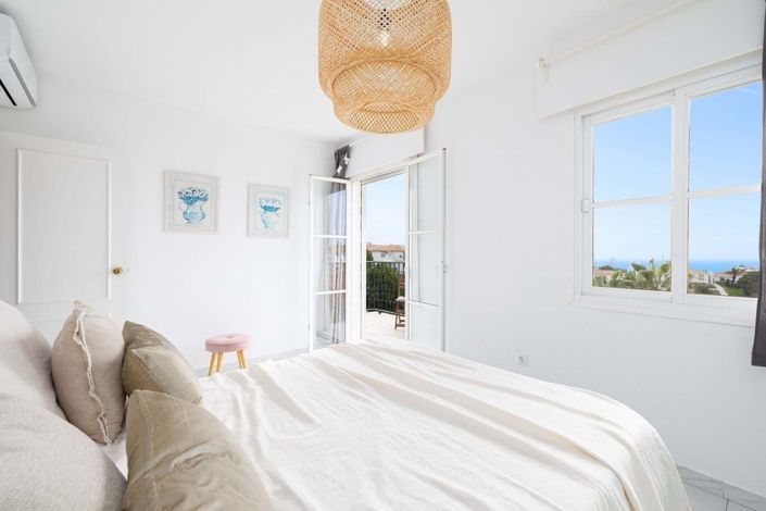 Image No.7-3 Bed Apartment for sale