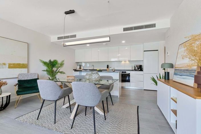 Image No.10-3 Bed Apartment for sale