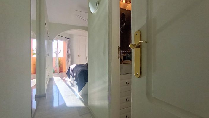 Image No.18-3 Bed Penthouse for sale