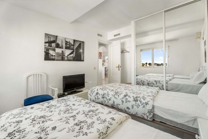 Image No.23-3 Bed Apartment for sale