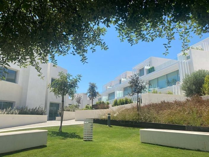 Image No.3-3 Bed Townhouse for sale