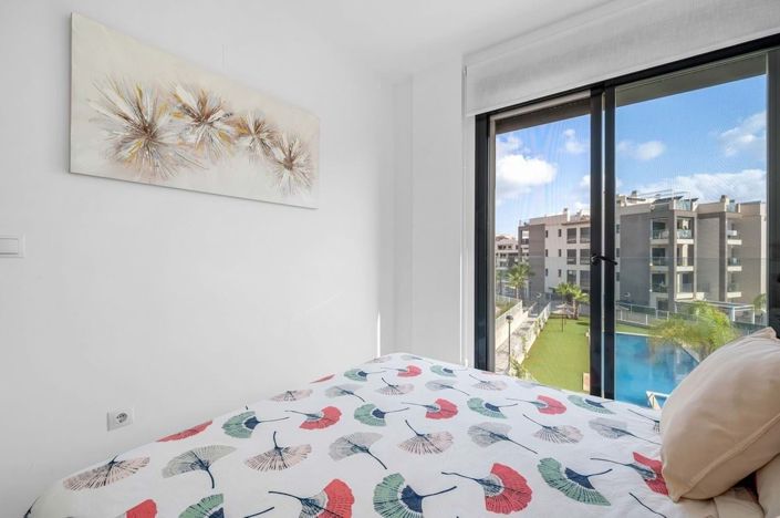 Image No.16-2 Bed Apartment for sale