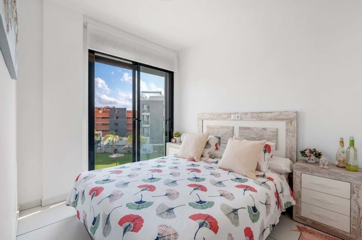 Image No.17-2 Bed Apartment for sale