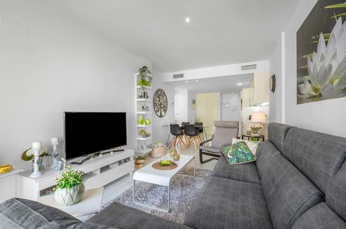 Image No.4-2 Bed Apartment for sale