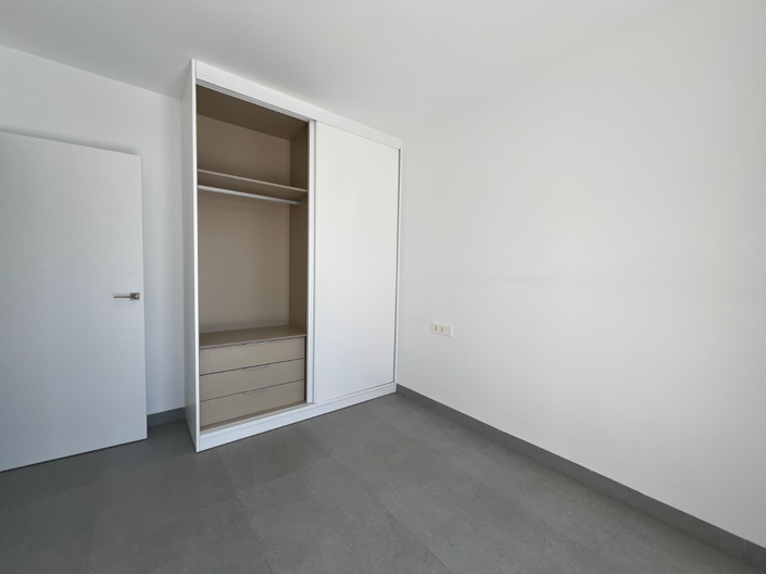 Image No.14-2 Bed Villa for sale