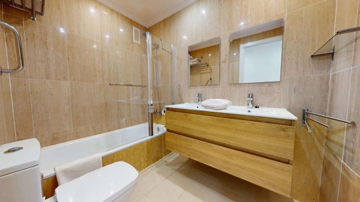 Image No.10-2 Bed Apartment for sale