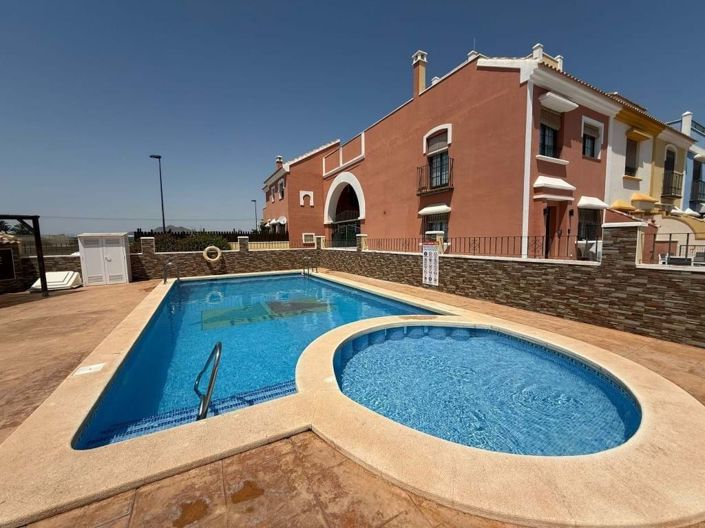 Image No.1-2 Bed Townhouse for sale