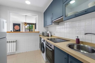 1447-642488-78d1f4f8b6655591b02d22fabb36a692d