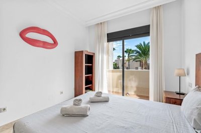 1447-642488-78d1f4f8b6655591b02d22fabb36a692d