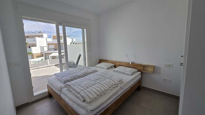 Image No.13-3 Bed Villa for sale