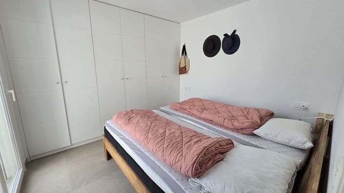 Image No.26-3 Bed Villa for sale