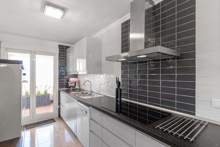 Image No.11-2 Bed Penthouse for sale