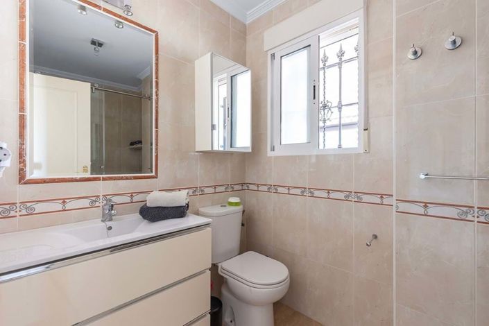 Image No.18-2 Bed Penthouse for sale