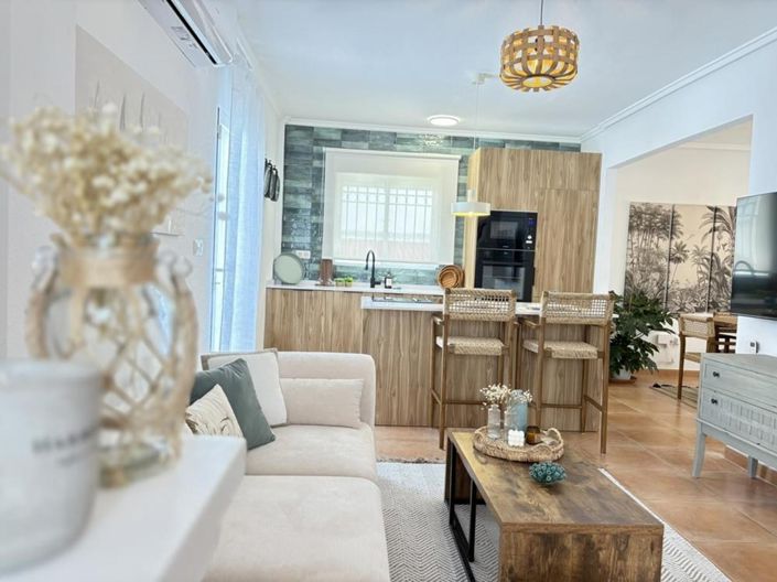 Image No.14-3 Bed Apartment for sale