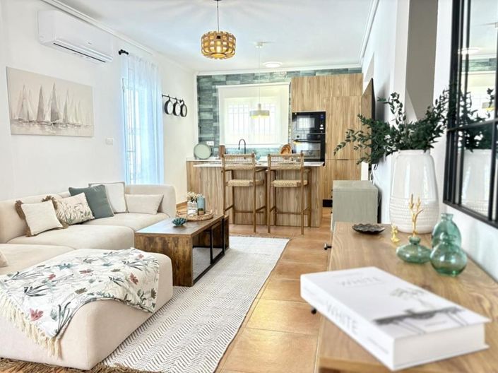 Image No.18-3 Bed Apartment for sale