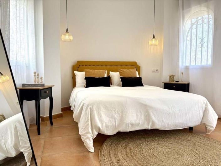 Image No.45-3 Bed Apartment for sale