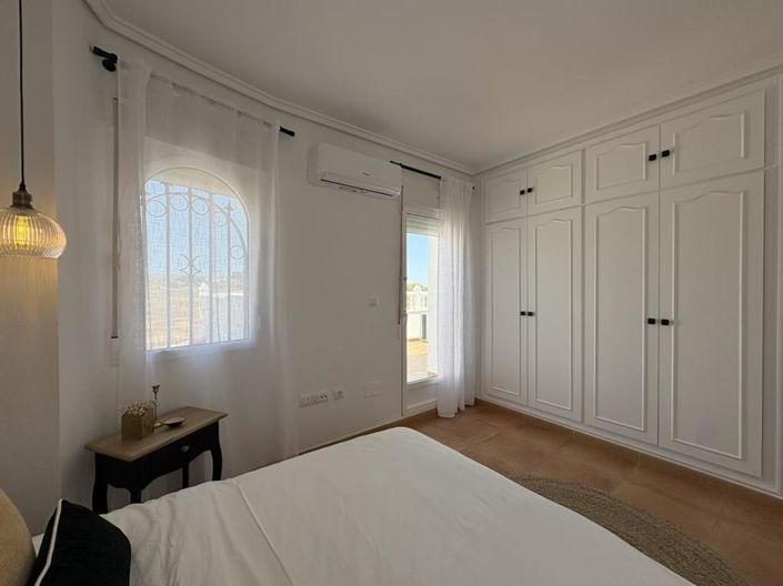 Image No.7-3 Bed Apartment for sale