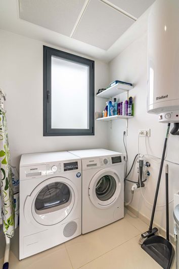 Image No.24-Appartement de 2 chambres à vendre à Estepona