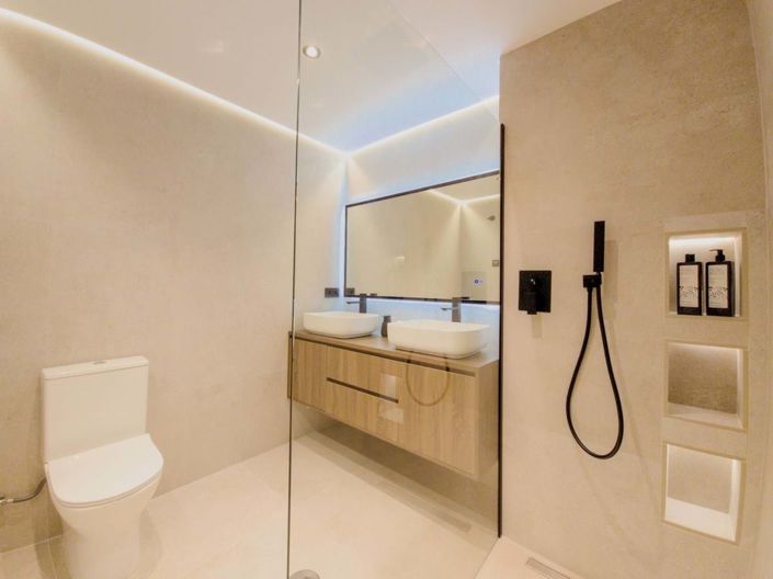 Image No.17-3 Bed Apartment for sale