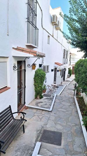 Image No.22-3 Bed Townhouse for sale