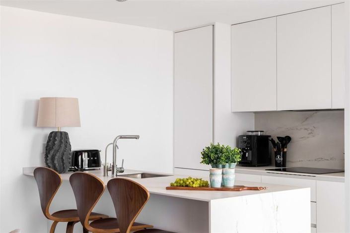 Image No.11-3 Bed Apartment for sale