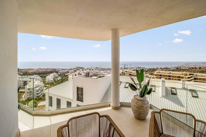 Image No.30-3 Bed Apartment for sale