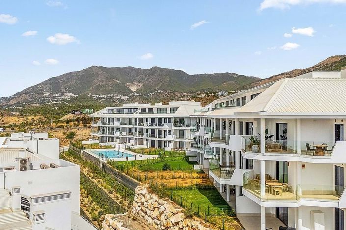 Image No.35-3 Bed Apartment for sale