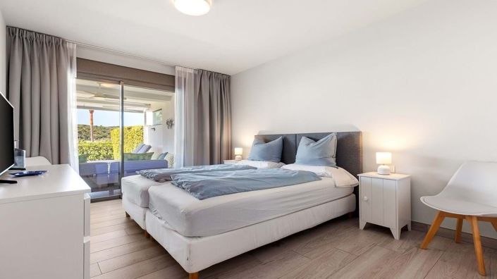 Image No.9-2 Bed Apartment for sale