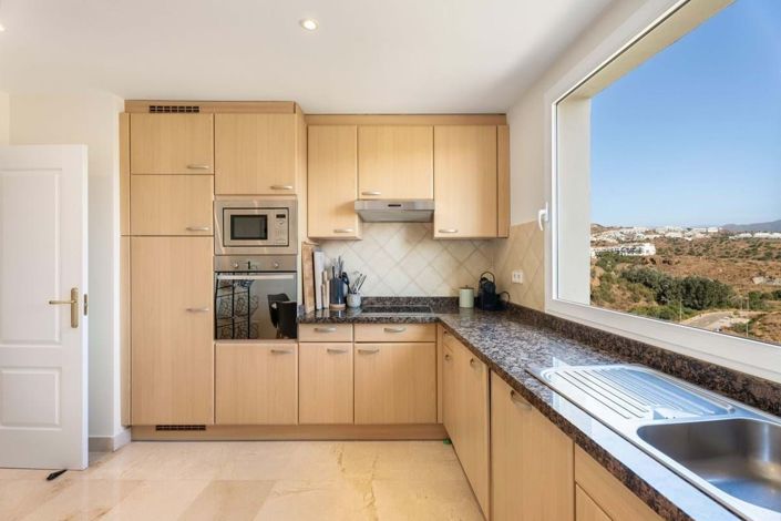 Image No.16-3 Bed Apartment for sale