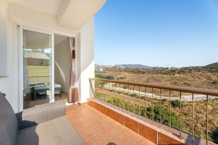 Image No.34-3 Bed Apartment for sale